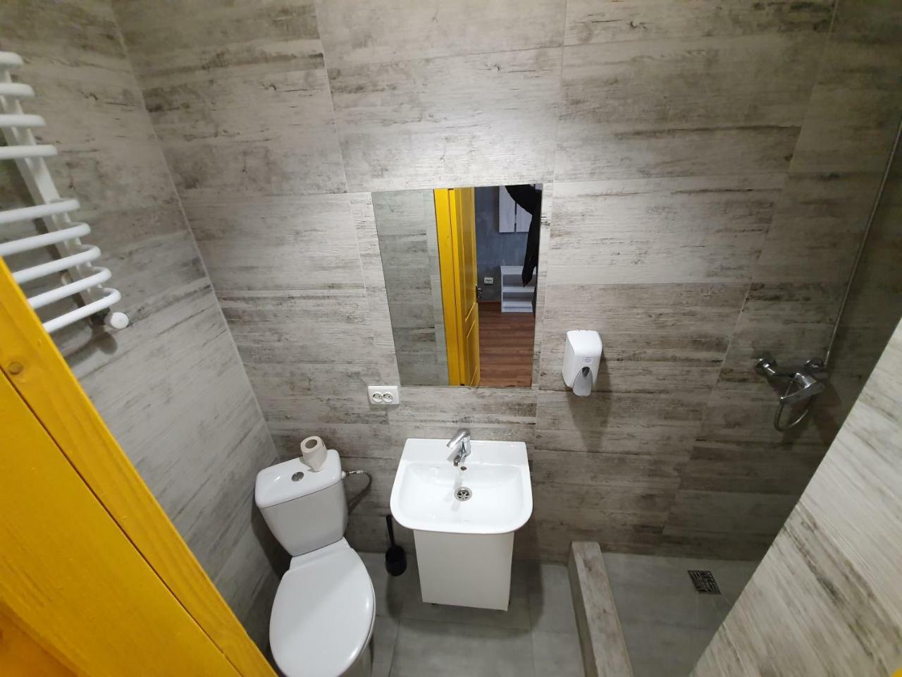 Апартаменти Loft 901 Івано-Франківськ Екстер'єр фото